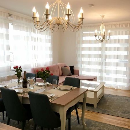 White Vintage Park View Apartment Vienna Luaran gambar