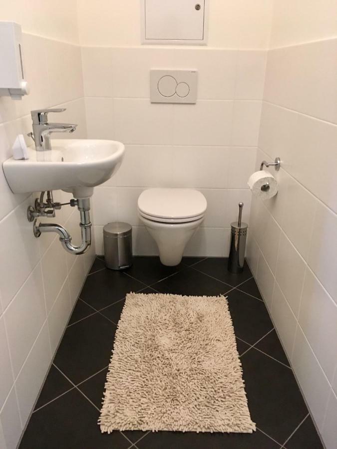 White Vintage Park View Apartment Vienna Luaran gambar