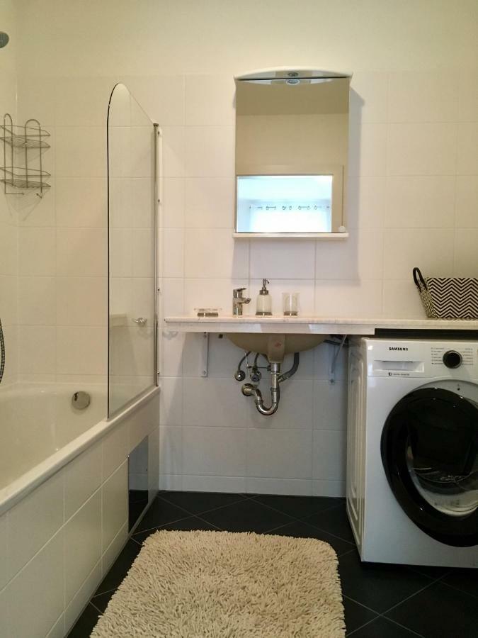 White Vintage Park View Apartment Vienna Luaran gambar